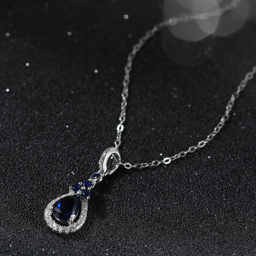 Royale Saphir Necklace